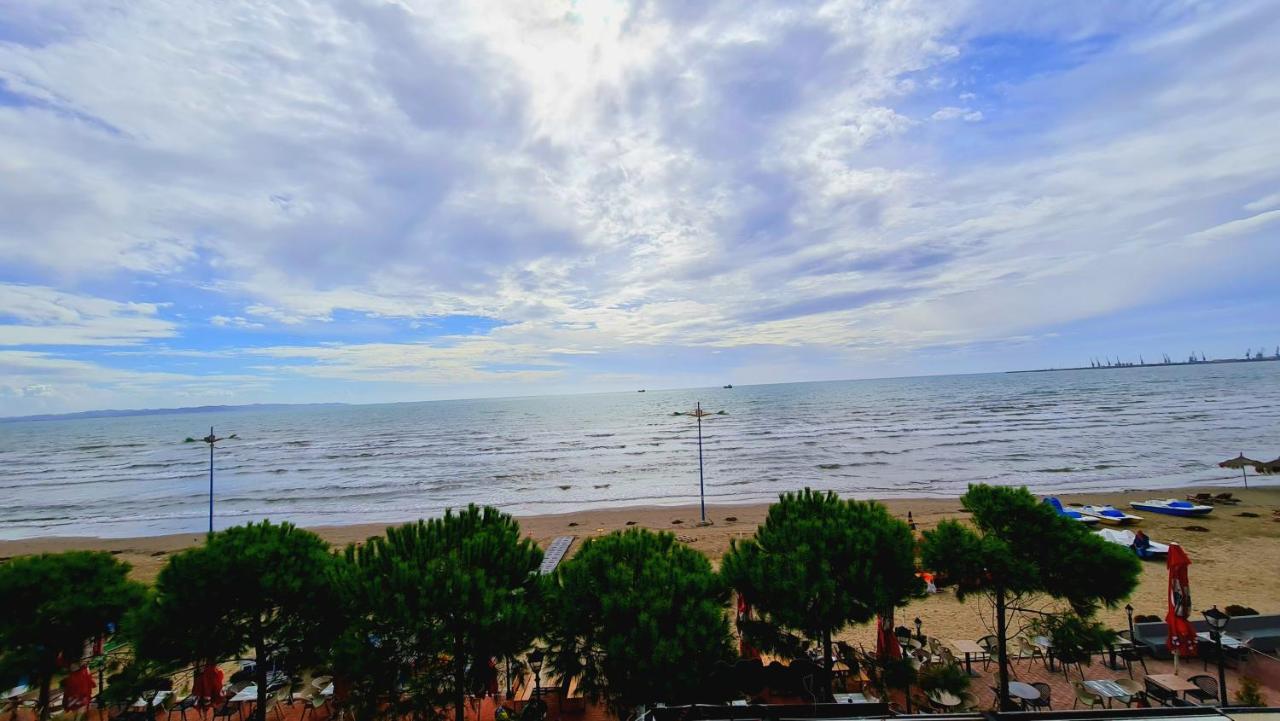 Heming-Way Hotel Dıraç Dış mekan fotoğraf