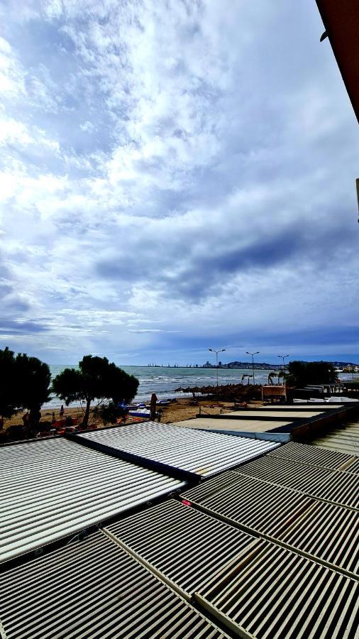 Heming-Way Hotel Dıraç Dış mekan fotoğraf